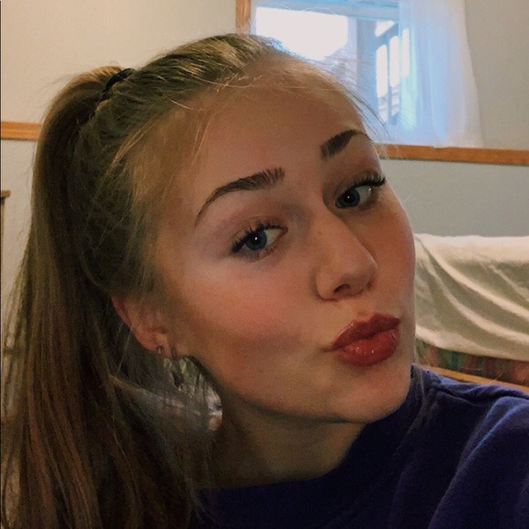 Meet your Posher, Payton - Picture 1 of 1